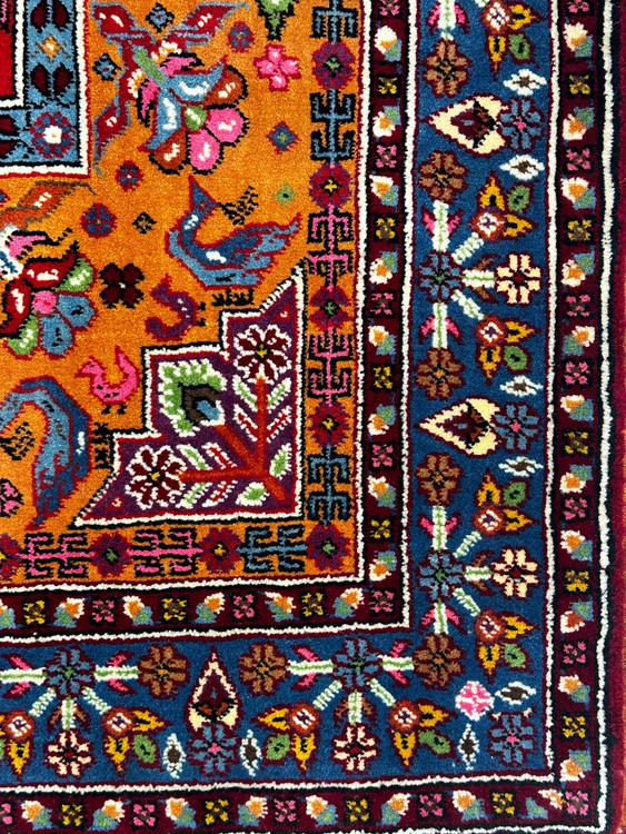 فرش دستباف 2.3متری ساربان تمام پشم طرح لچ وترنج کد 0700404