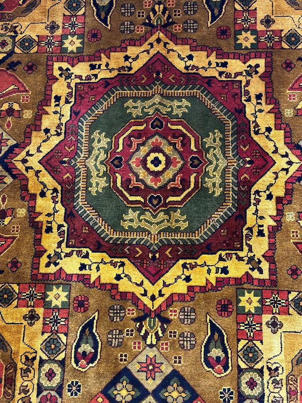 فرش دستباف 6متری تمام پشم خراسان طرح قابی رنگ طبیعی کد 1067