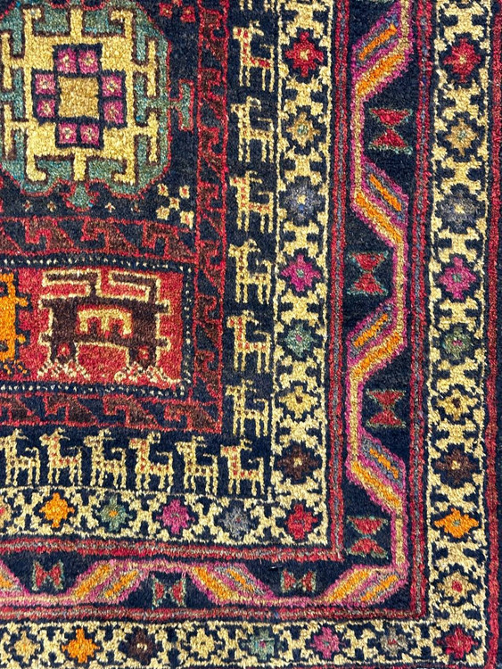 فرش دستباف کناره 2.5متری تمام پشم طلاشور کهنه اطیغه کد 0700139