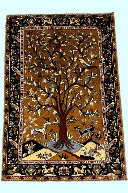 قالیچه دستباف1.5متری تمام پشم گل ابریشم قشقایی رنگ طبیعی کد 0700439