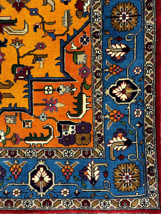 قالیچه دستباف1.5متری تمام پشم گل ابریشم قشقایی رنگ طبیعی کد 0700439