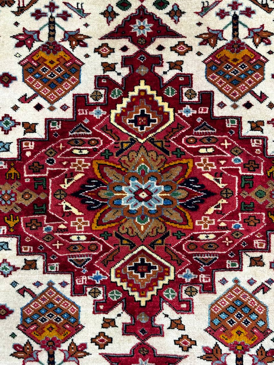 فرش دستباف 2متری تمام پشم گل ابریشم نقش قشقایی کد 0700475