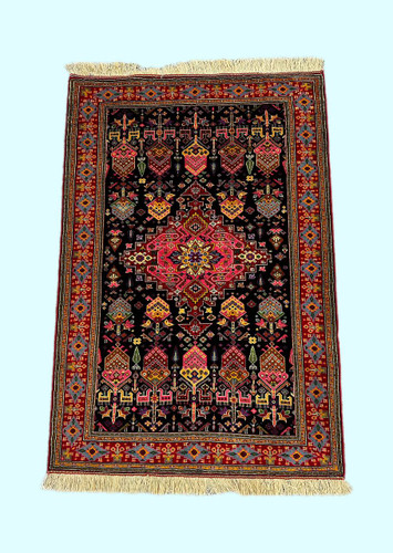 فرش دستباف 2متری تمام پشم نقش قشقایی رنگ طبیعی کد 0700024