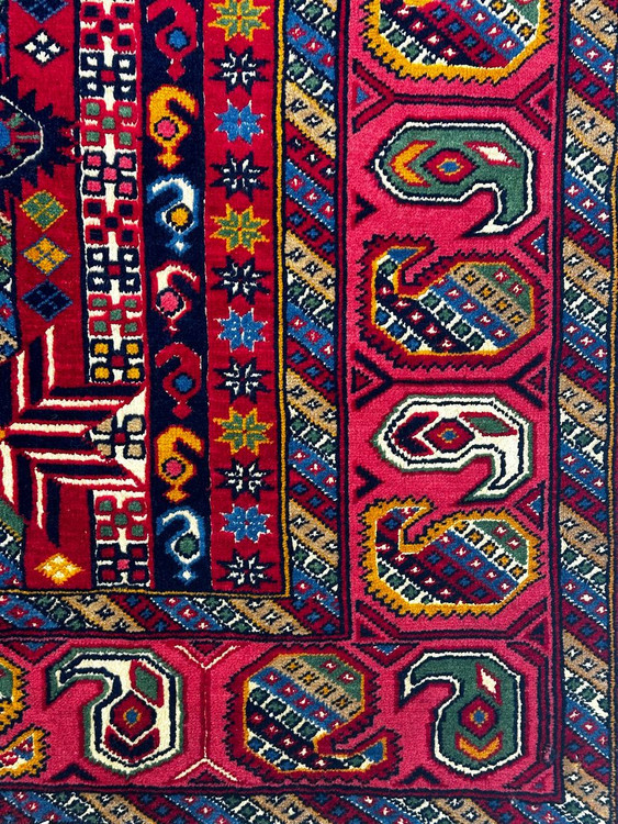 فرش دستباف 2.8متری چله و گل ابریشم نقش ترنجی رنگ طبیعی کد 0700090