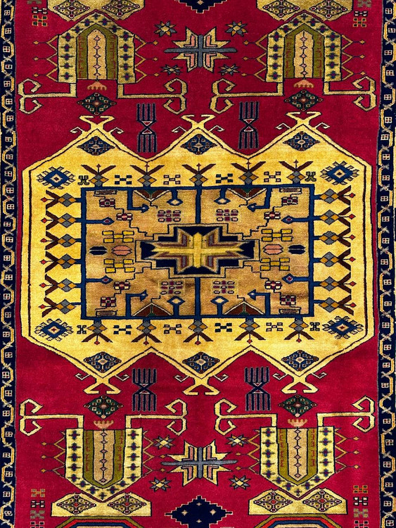 فرش دستباف 2.73متری چله ابریشم تمام پشم نقش پاینده رنگ طبیعی کد0700482