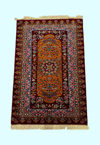 فرش دستباف 2.3متری تمام پشم نقش ترنجی بافت خراسان رنگ طبیعی کد 0700082