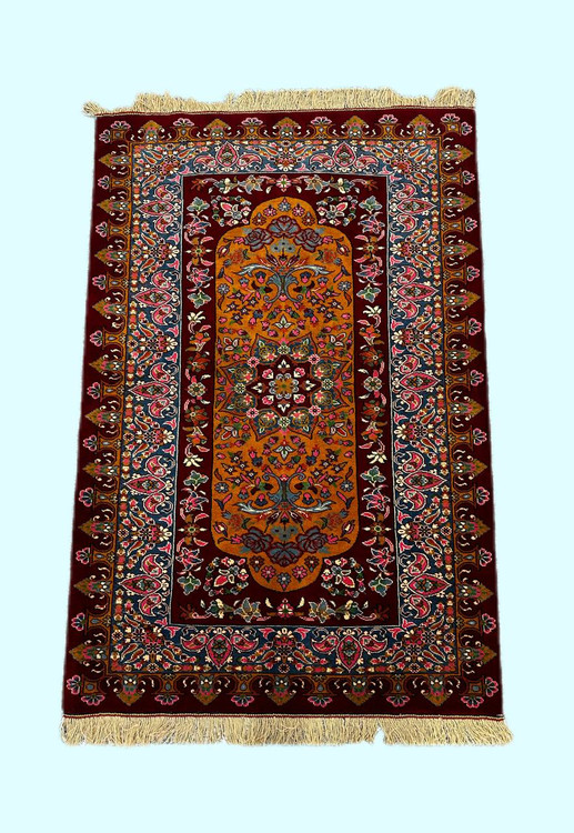 فرش دستباف 2.3متری تمام پشم نقش ترنجی بافت خراسان رنگ طبیعی کد 0700082