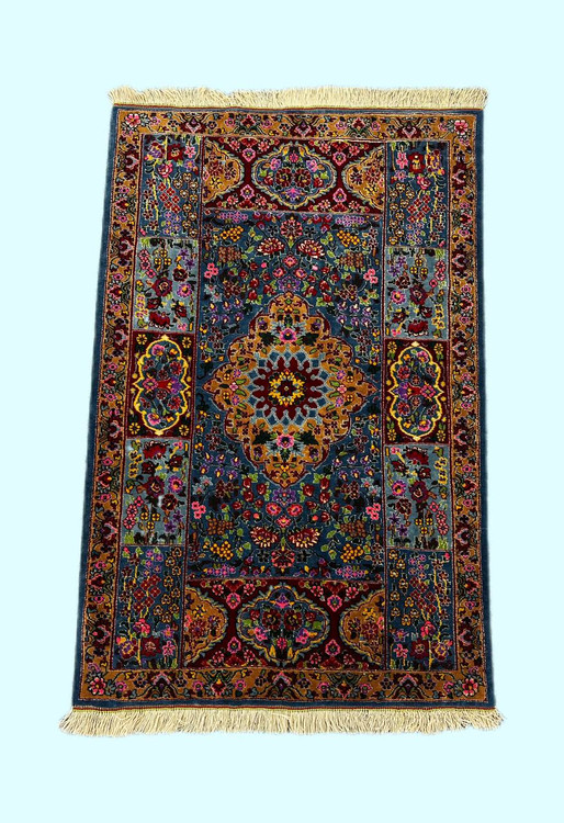 فرش دستباف 2.2متری تمام پشم نقش ترنجی بافت خراسان رنگ طبیعی کد 0700384