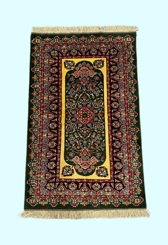 فرش دستباف 2 متری تمام پشم نقش ترنجی رنگ طبیعی کد 0700358