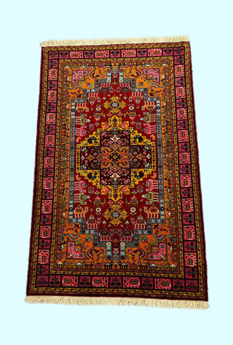 فرش دستباف 2.5متری تمام پشم نقش ترنجی بافت خراسان رنگ طبیعی کد 0700018فرش دستباف 2.5متری تمام پشم نقش ترنجی بافت خراسان رنگ طبیعی کد 0700018