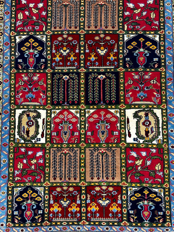 فرش دستباف 2.8 متری گل و چله ابریشم نقش بختیاری رنگ طبیعی کد 0700097