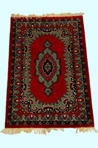 فرش دستبافت 2.7متری چله و گل ابریشم نقش ترنجی رنگ طبیعی کد 0700069