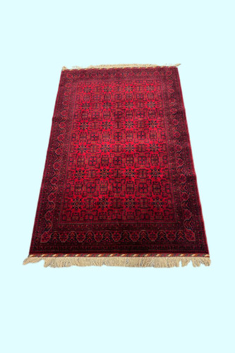 فرش دستبافت 4.3متری تمام کرک لاکی قرمز نقش بخارایی 40رج رنگ طبیعی کد 0600128