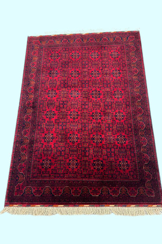 فرش دستبافت 4.3متری تمام کرک لاکی قرمز نقش بخارایی 40رج رنگ طبیعی کد 0600131