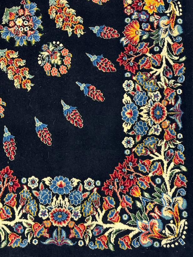 حاشیه فرش