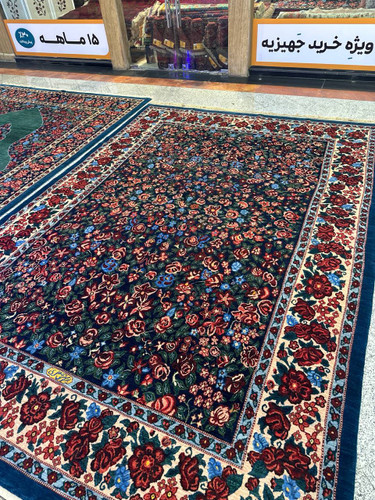 نمای فرش از بغل