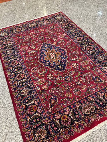 نقش فرش با زاویه