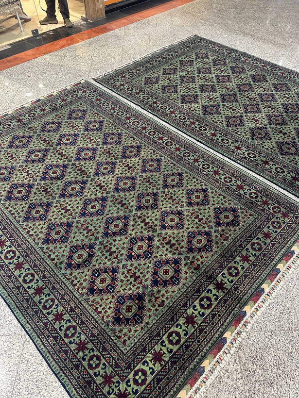 فرش دستبافت 6متری تمام کرک نقش ترنجی رنگ گیاهی 45 رج کد 0500261