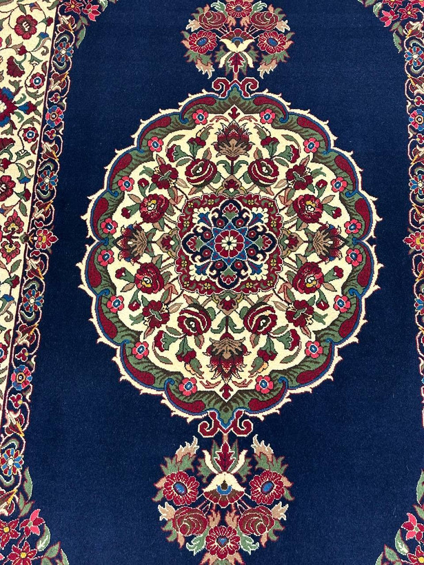 فرش دستبافت 3متری گل ابریشم نقش قشقایی رنگ گیاهی کد 0700549
