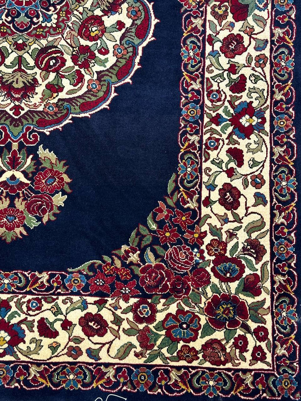 فرش دستبافت 3متری گل ابریشم نقش قشقایی رنگ گیاهی کد 0700549