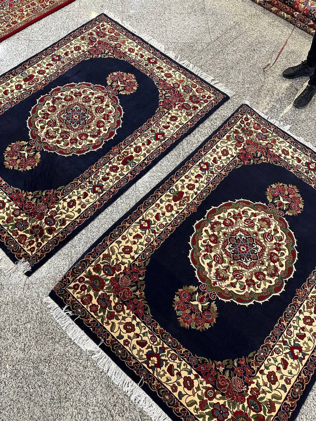 فرش دستبافت 3متری گل ابریشم نقش قشقایی رنگ گیاهی کد 0700549