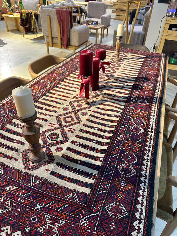 گلیم دستبافت عشایری 2.5متری بافت کلات نادری رنگ گیاهی کد0800048