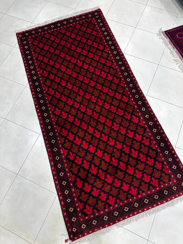 فرش دستبافت 3متری تمام پشم نقش برگ تاکی بافت خراسان رنگ گیاهی کد0700581