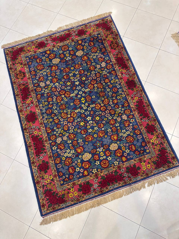 فرش دستبافت 3متری چله و گل ابریشم نقش هزار گل 40رج رنگ گیاهی کد0700064