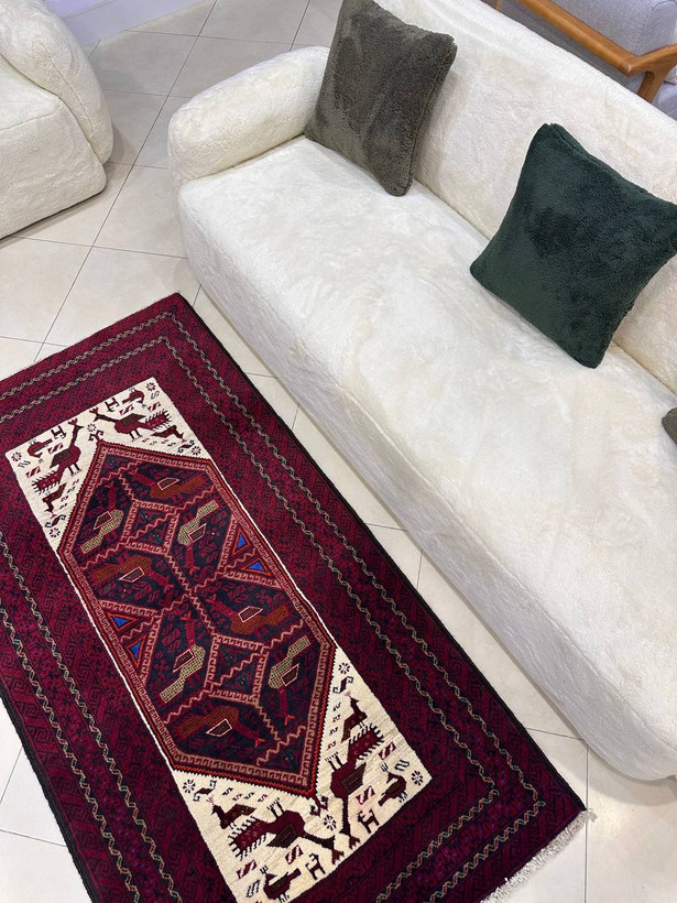 فرش دستباقت تمام پشم 2متری نقش مرغی قاسم آباد رنگ گیاهی کد 0700683