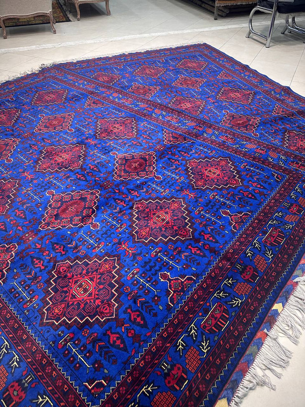 فرش دستبافت 6متری تمام کرک مرینوس نقش ترنجی زمینه ابی رنگ گیاهی کد 0500334