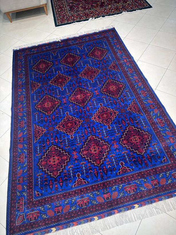 فرش دستبافت 6متری تمام کرک مرینوس نقش ترنجی زمینه ابی رنگ گیاهی کد 0500334
