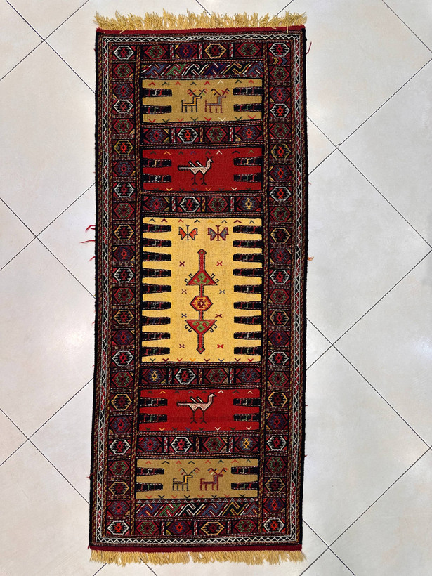 گلیم دستبافت 2متری سوزن دوزی تمام پشم رنگ گیاهی کد0800041