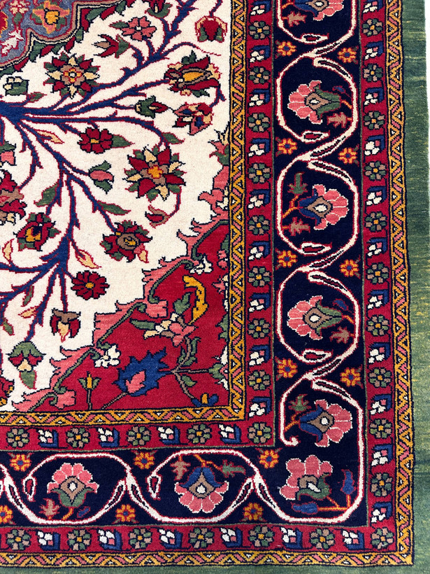 فرش دستبافت 3متری پشم و ابریشم نقش قشقای رنگ گیاهی کد 0700013