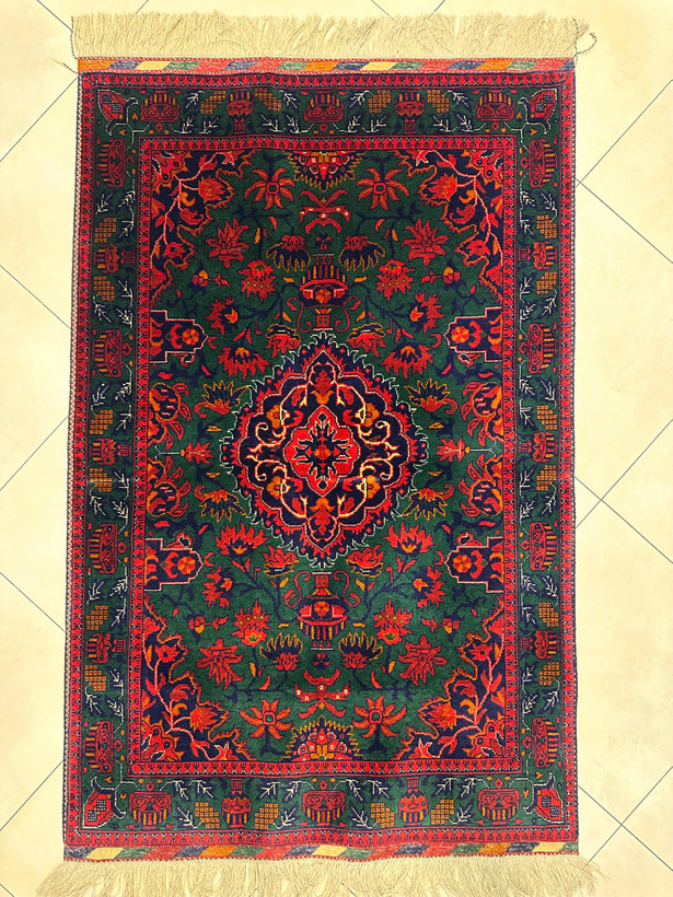 فرش دستبافت 1/5متری تمام کرک نقش لچک و ترنج رنگ گیاهی 50 رج کد0800188