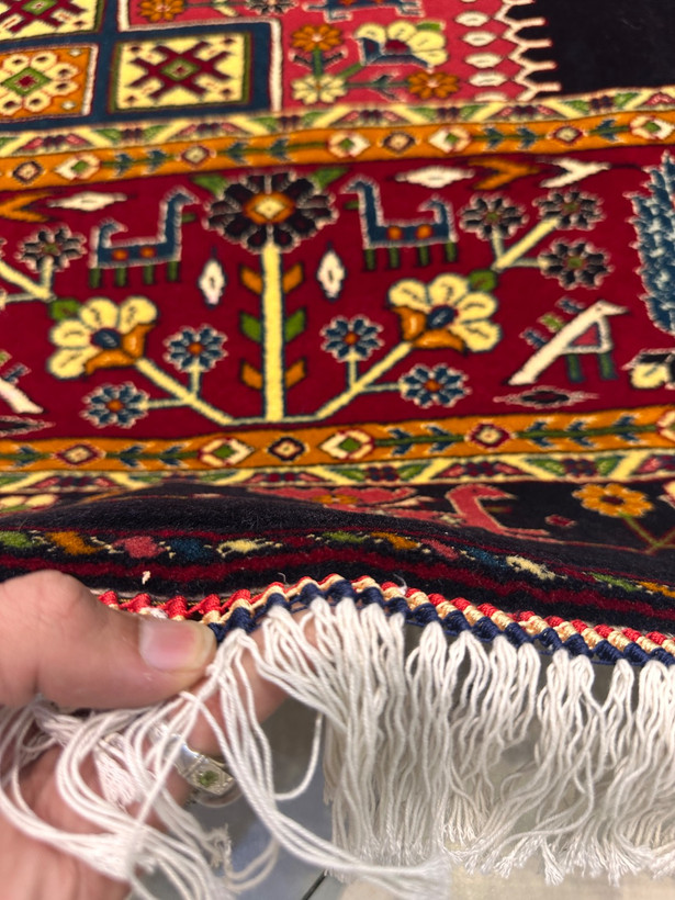 فرش دستبافت6متری قشقایی گل ابریشم نقش کف ساده رنگ گیاهی کد